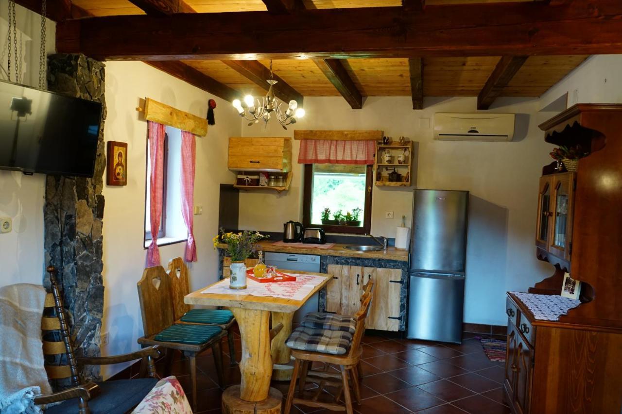 Plitvice Cottage Iggy Plitvička Jezera Exterior foto
